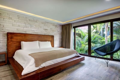 Luxury Villa Photo #27