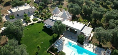 Luxury Villa Photo #2