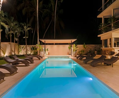 Luxury Villa Photo #4