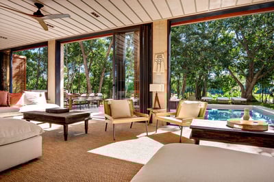 Luxury Villa Photo #13