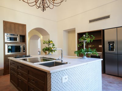 Luxury Villa Photo #5