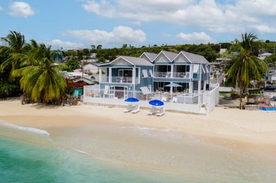 Luxury Villa Photo #4