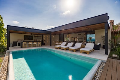 Luxury Villa Photo #9