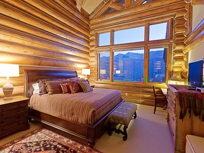Luxury Villa Photo #11