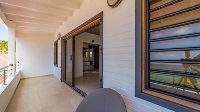 Luxury Villa Photo #40