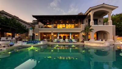 Luxury Villa Photo #19