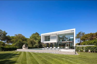Luxury Villa Photo #2