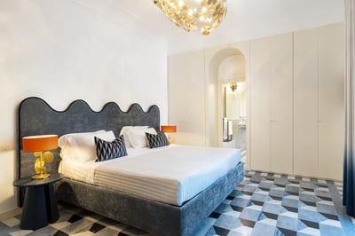 Luxury Villa Photo #45
