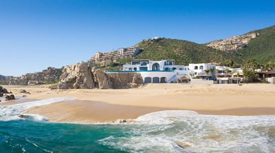 Luxury Villa Photo #4