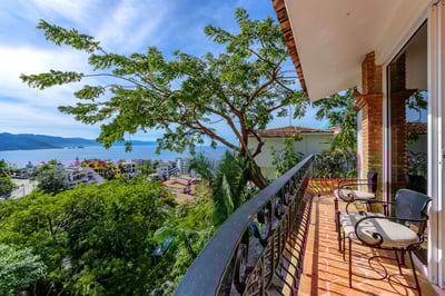 Luxury Villa Photo #28