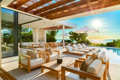 Luxury Villa Photo #32
