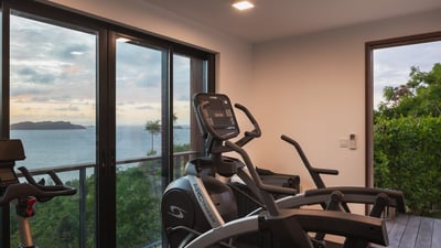 Fitness Area: On the lower level. Fully equiped and air-conditioned fitness room. 