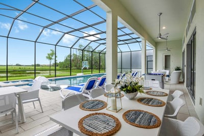 Luxury Villa Photo #3