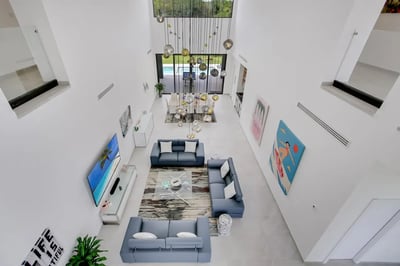 Luxury Villa Photo #36