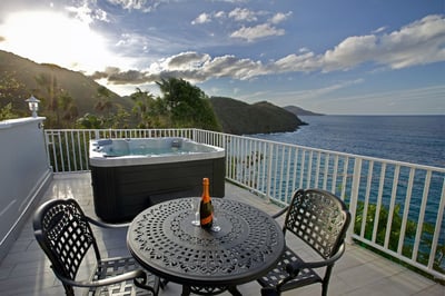 Luxury Villa Photo #5