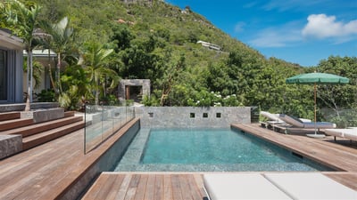 Luxury Villa Photo #12