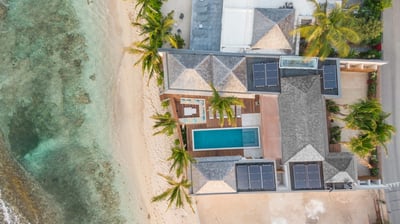 Drone: Aerial views of the villa. 