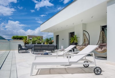 Luxury Villa Photo #17