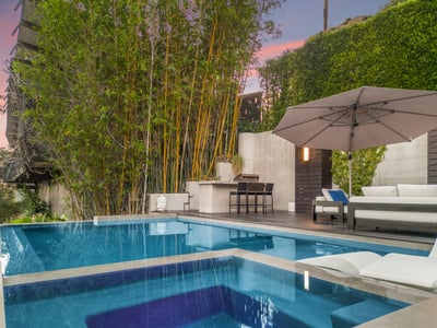 Luxury Villa Photo #11