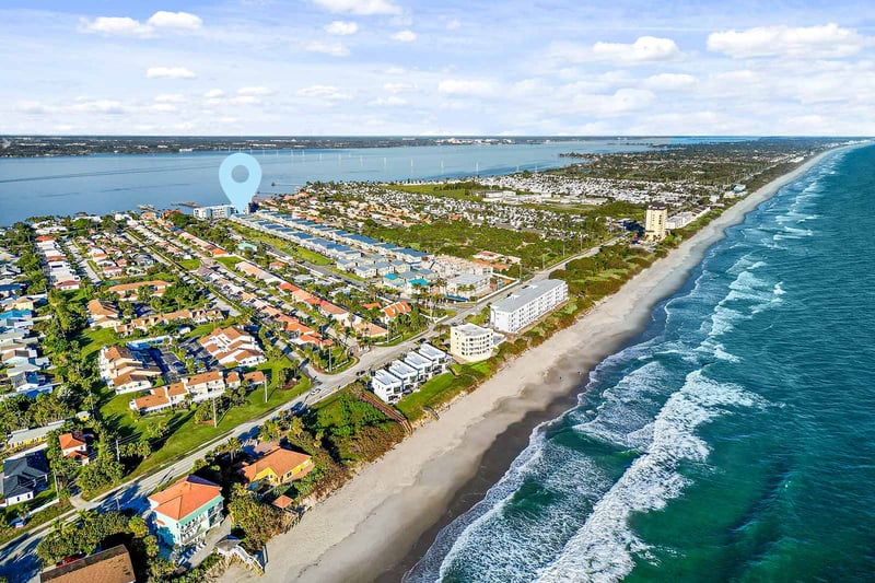 Bank Shot at Harbor Island Beach Club