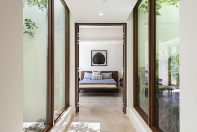 Luxury Villa Photo #32