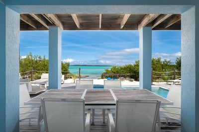 Luxury Villa Photo #17