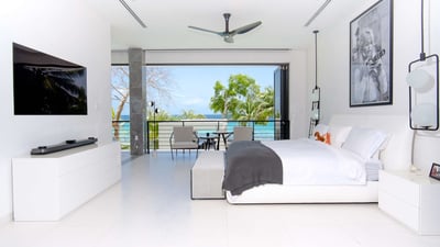 Luxury Villa Photo #21
