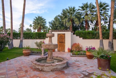 Luxury Villa Photo #4