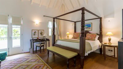 Luxury Villa Photo #50
