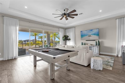 Luxury Villa Photo #20