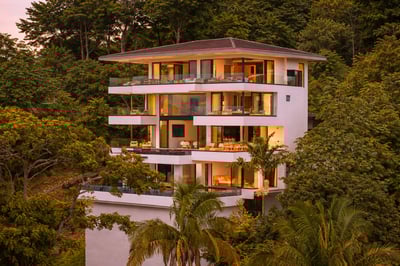 Welcome to Casa Manuel Antonio