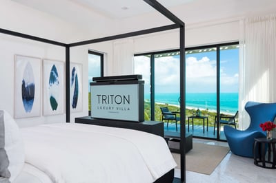 Luxury Villa Photo #17