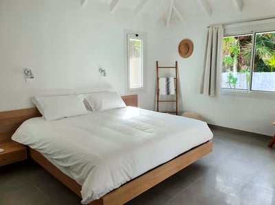 Luxury Villa Photo #12