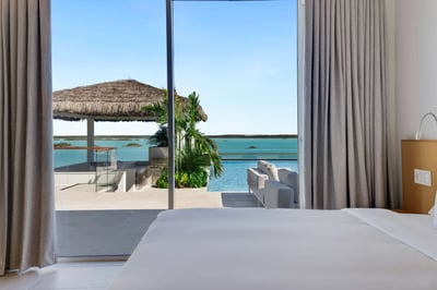 Luxury Villa Photo #48