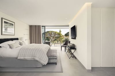 Luxury Villa Photo #17
