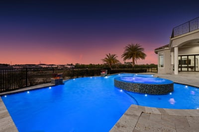 Luxury Villa Photo #5