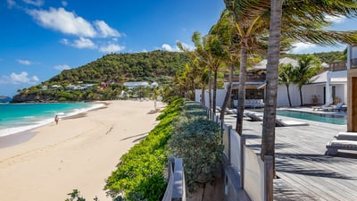 Luxury Villa Photo #4