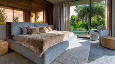 Luxury Villa Photo #22