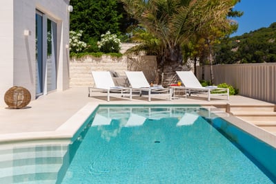 Luxury Villa Photo #23