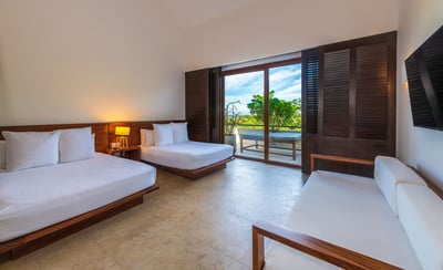 Luxury Villa Photo #39