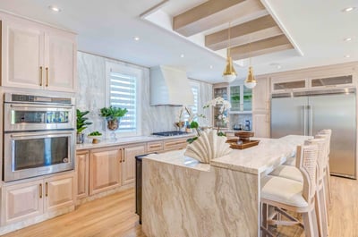 Luxury Villa Photo #15