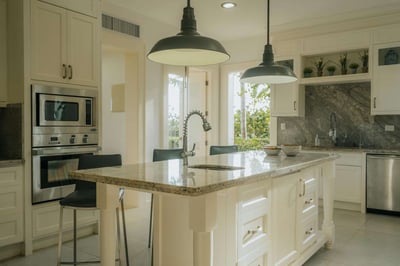 Luxury Villa Photo #23