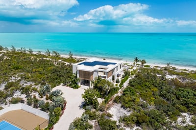 Luxury Villa Photo #52
