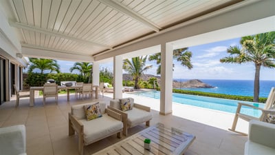 Luxury Villa Photo #30