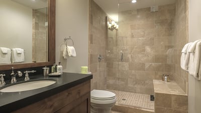Full bathroom in the hallway, access for the bunk bedroom