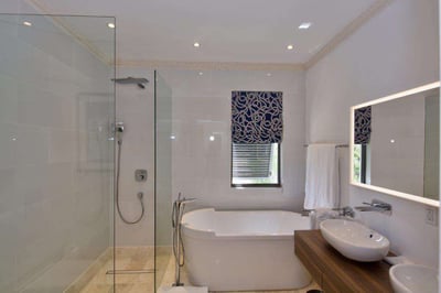 Luxury Villa Photo #36