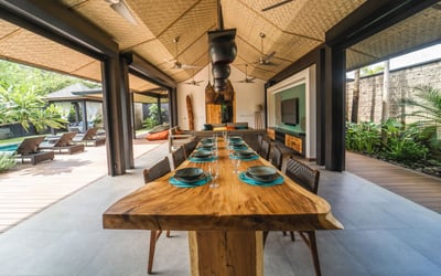 Luxury Villa Photo #8