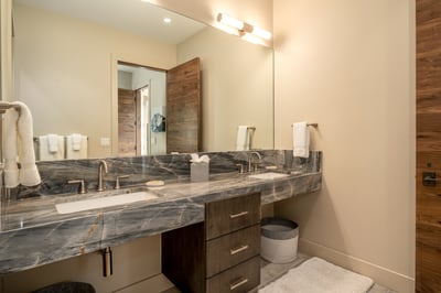 King suite 5 on lower main level ensuite bath