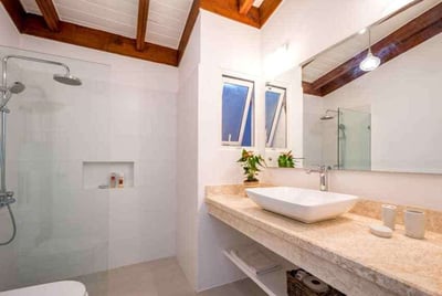 Luxury Villa Photo #16
