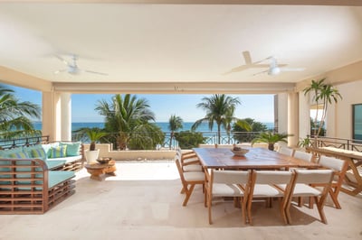 Luxury Villa Photo #5